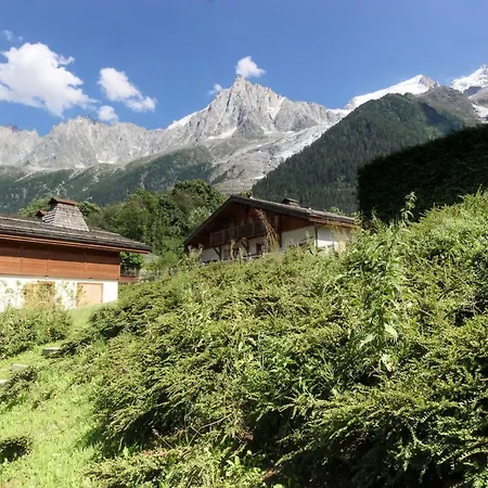 Les Granges Des Bossons Apartment